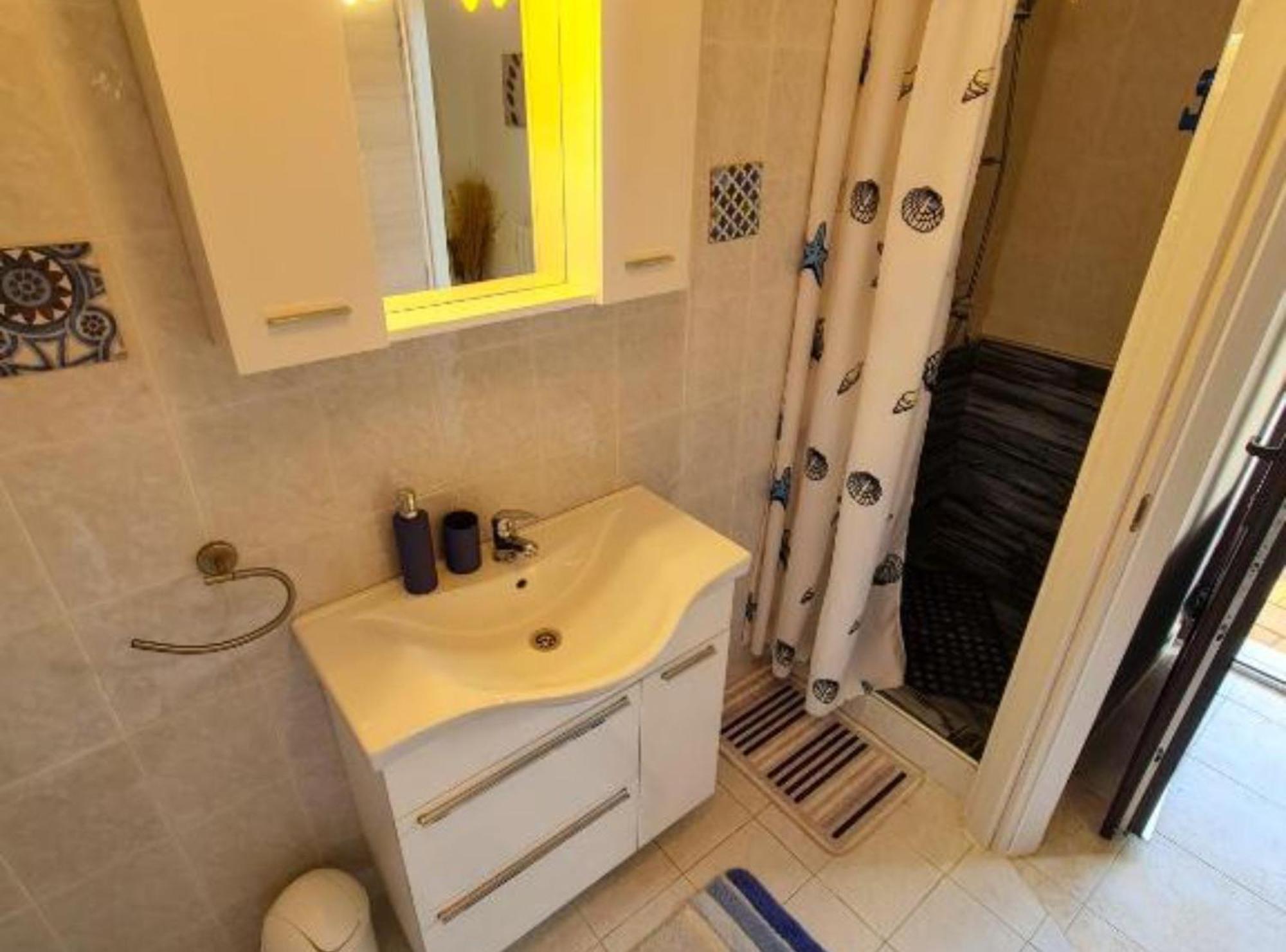 Apartments Marko Novi Vinodolski Dış mekan fotoğraf